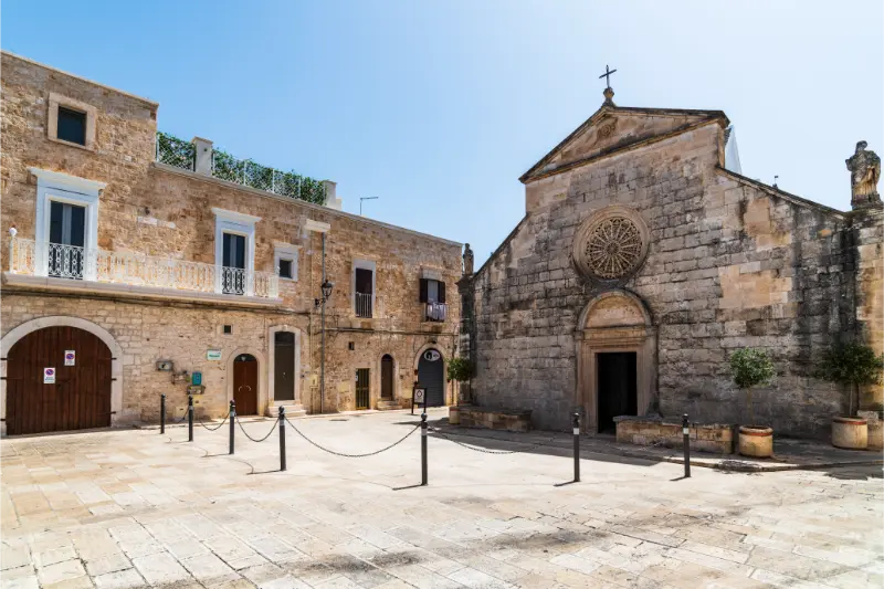 Locorotondo in summer, Puglia